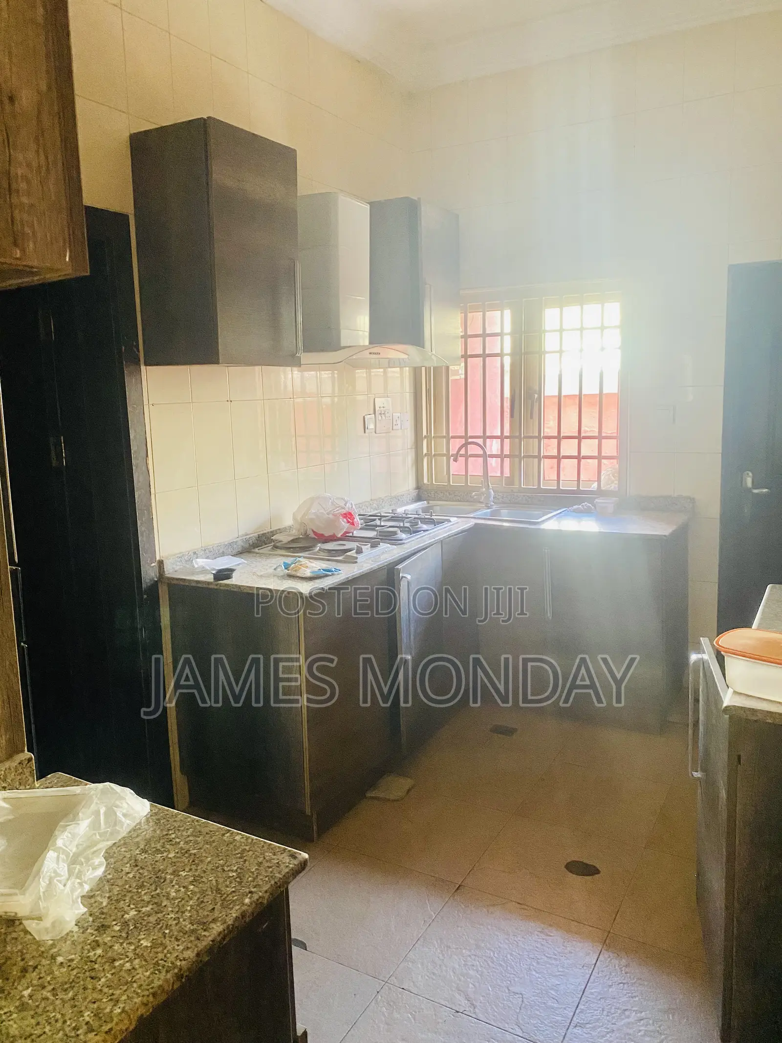 3bdrm Block of Flats in Private Residence, Area 2 for rent in Area 2