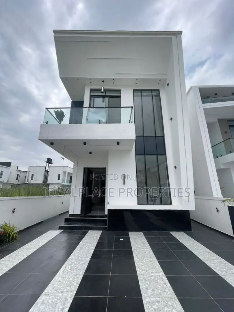 5bdrm Duplex in Ajah for sale in Ajah