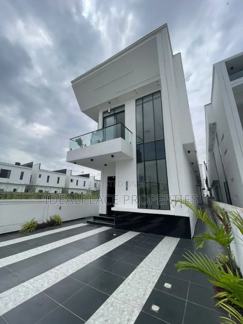 5bdrm Duplex in Ajah for sale in Ajah
