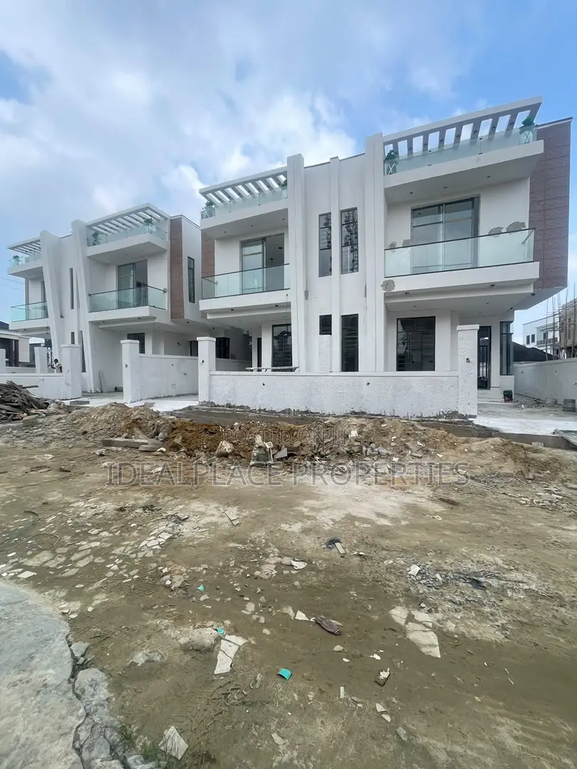4bdrm Duplex in Sangotedo for sale in Sangotedo
