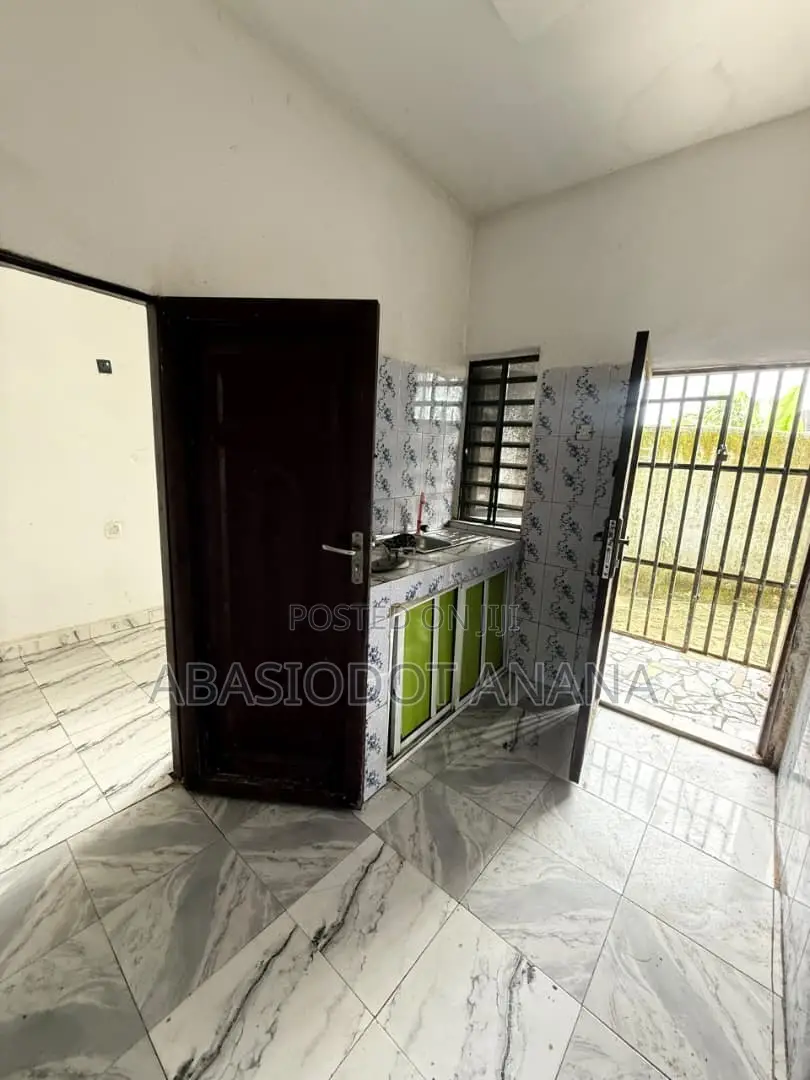 5bdrm Duplex in Udo Udoma, Uyo for rent in Uyo