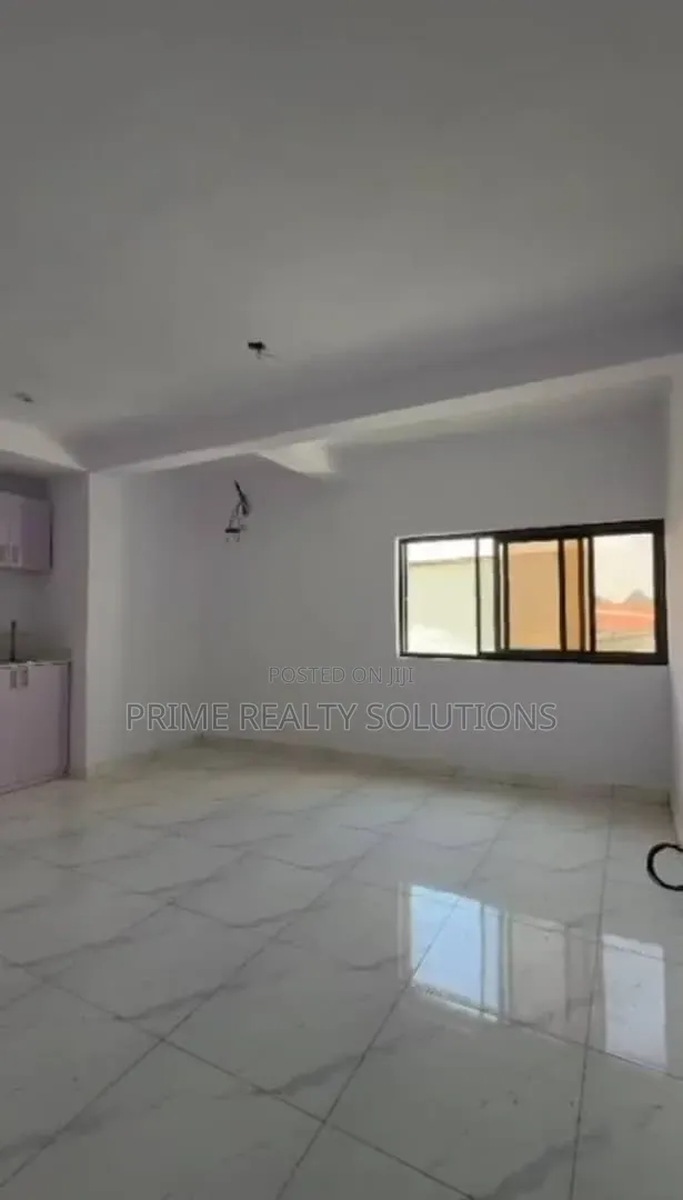 Mini Flat in Ikota for rent in Ikota