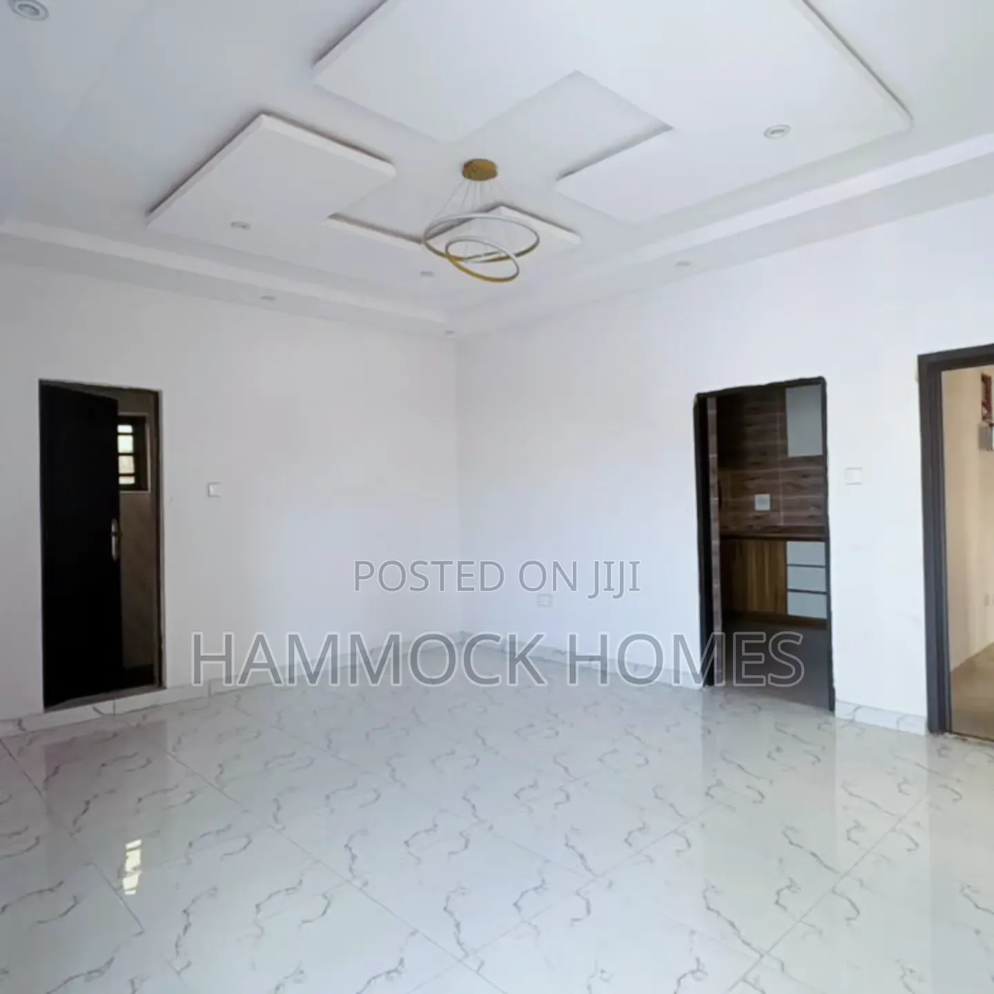 9bdrm Block of Flats in Kolapo Ishola Gra, Akobo for sale in Akobo
