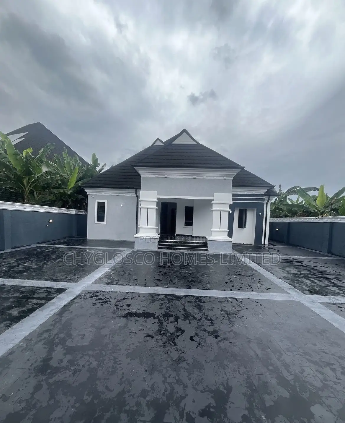 4bdrm Bungalow in New Layout for sale in New Layout