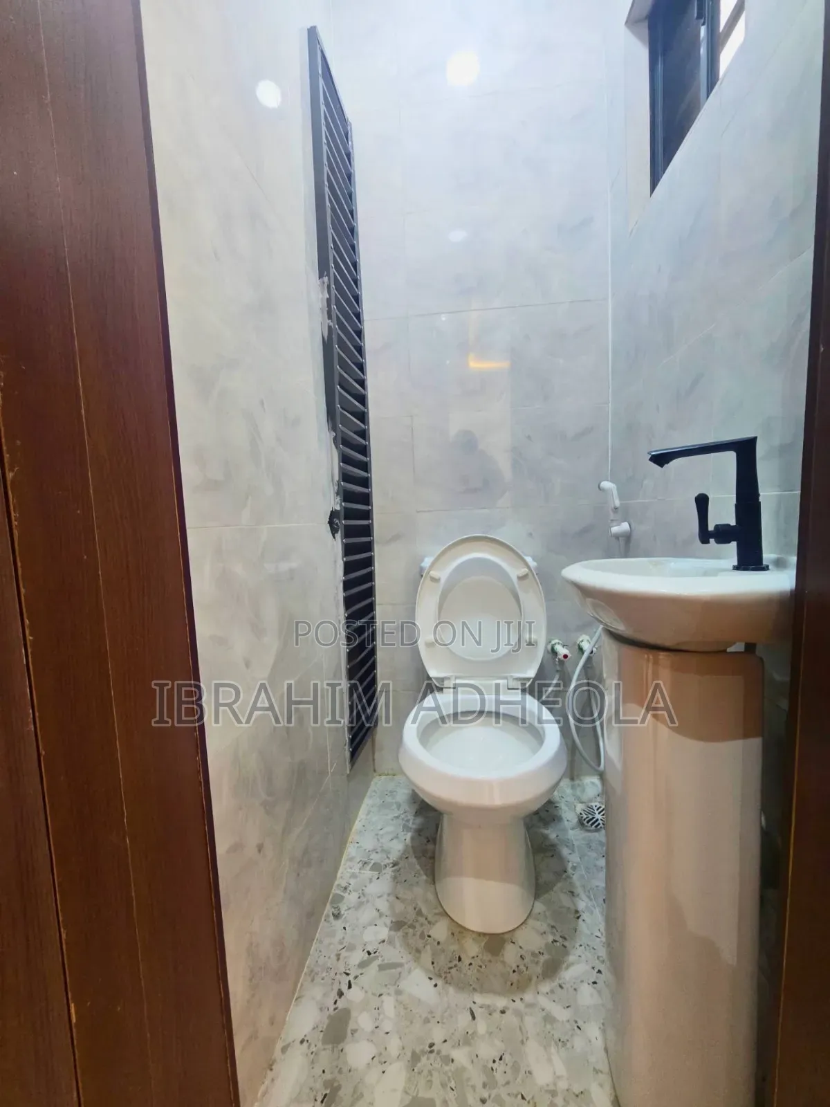 Mini Flat in Akoka for sale in Akoka