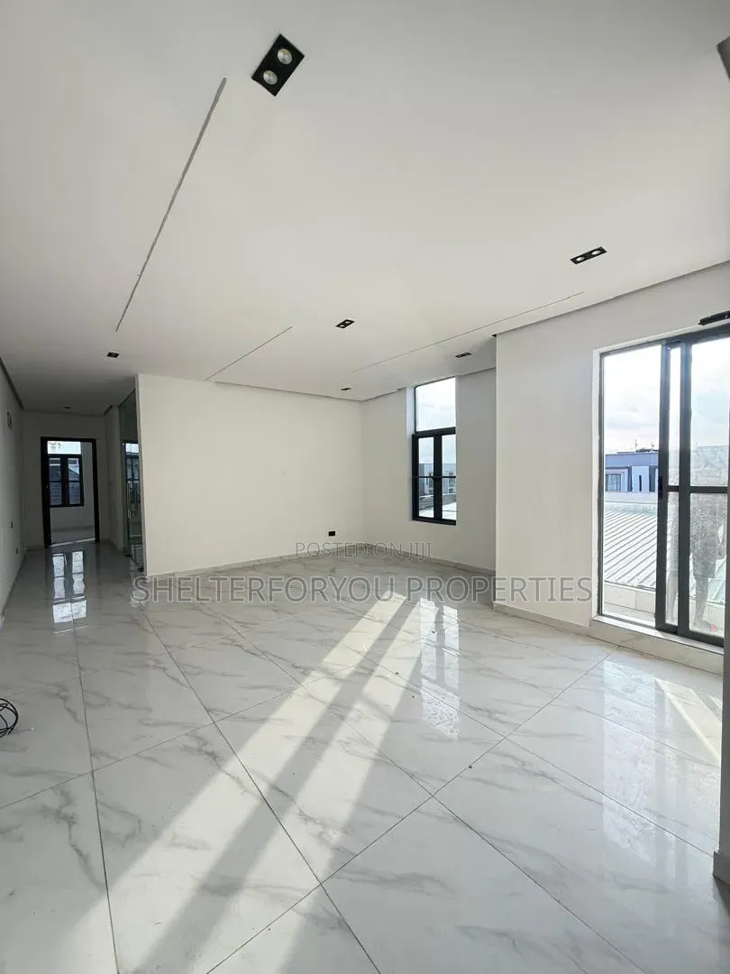 1bdrm Apartment in Ologolo for sale in Ologolo