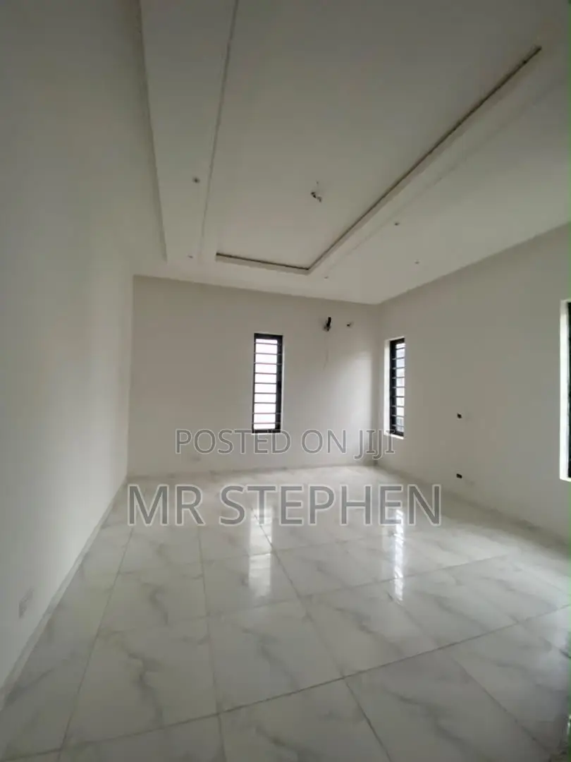 4bdrm Duplex in Sangotedo for sale in Sangotedo