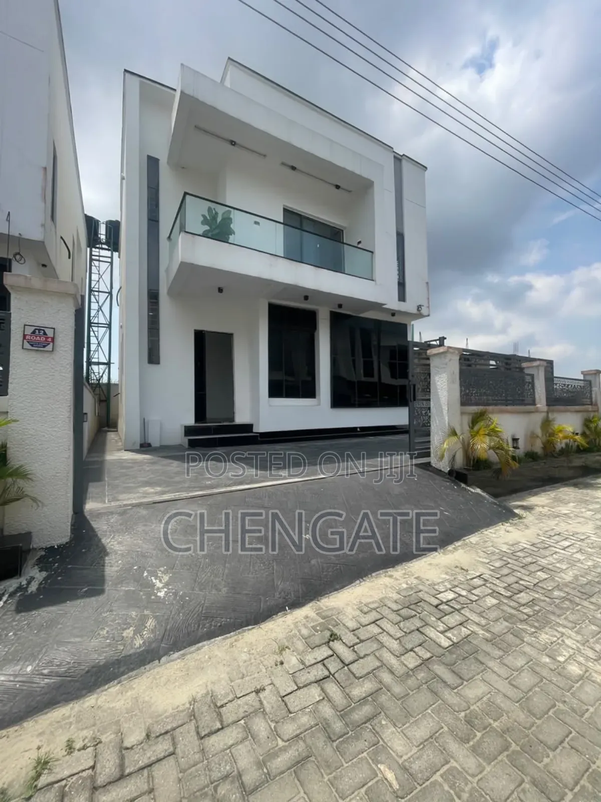 4bdrm Duplex in Ajah for sale in Ajah