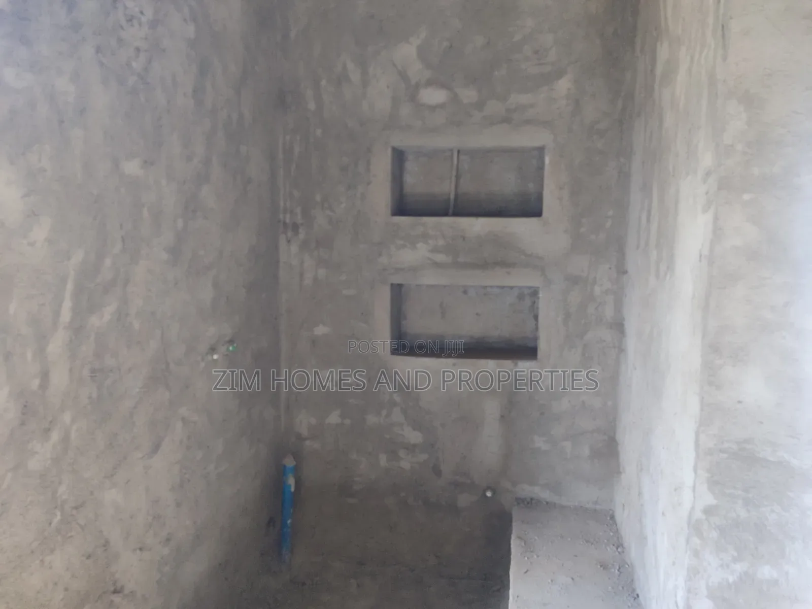 4bdrm Duplex in Zim Homes And, Zone 5 / Wuse for sale in Zone 5 / Wuse
