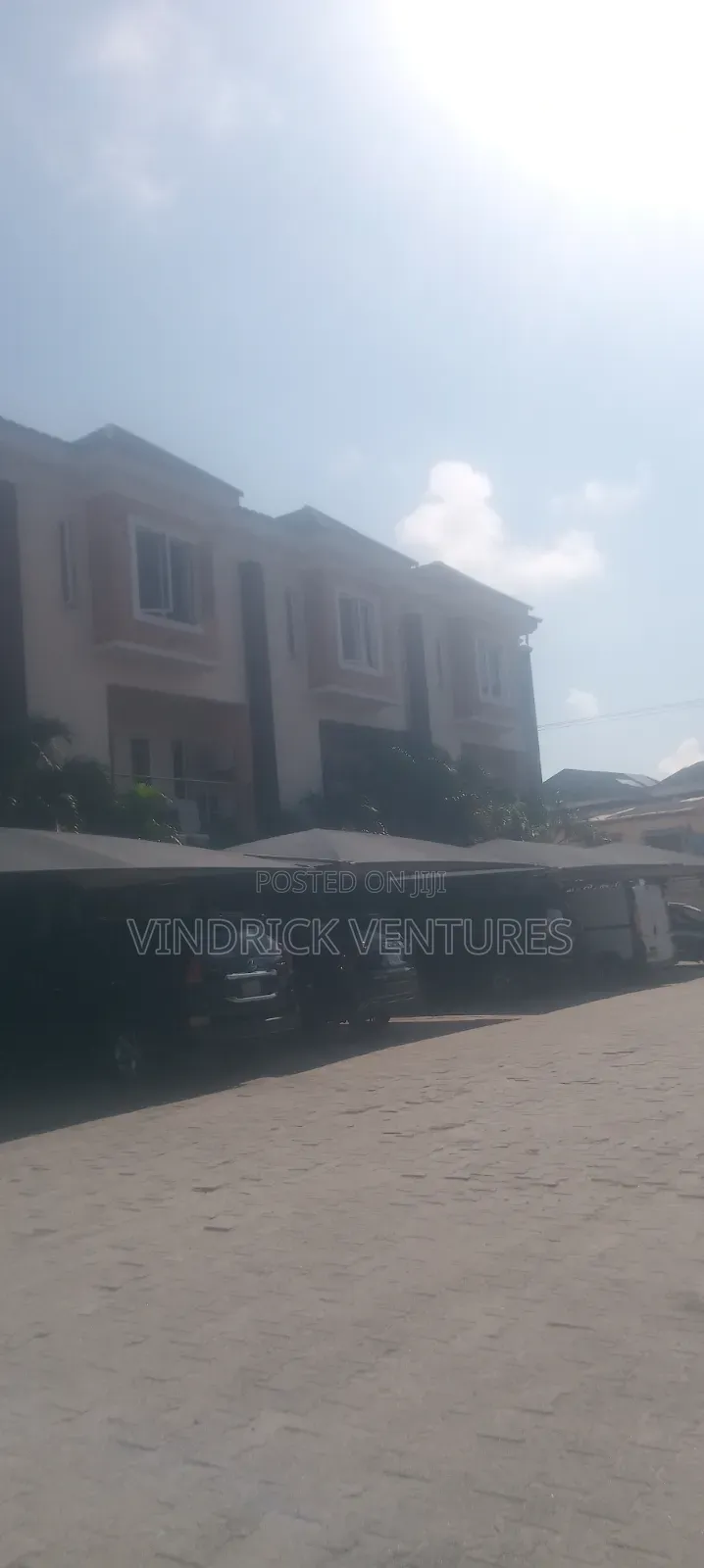 4bdrm Townhouse / Terrace in Ab Court Osapa for rent in Osapa london