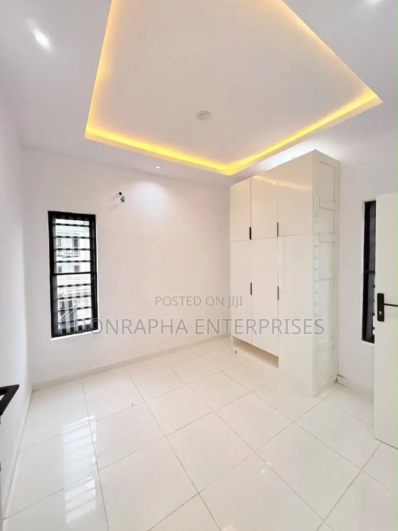 4bdrm Duplex in Ajah for sale in Ajah
