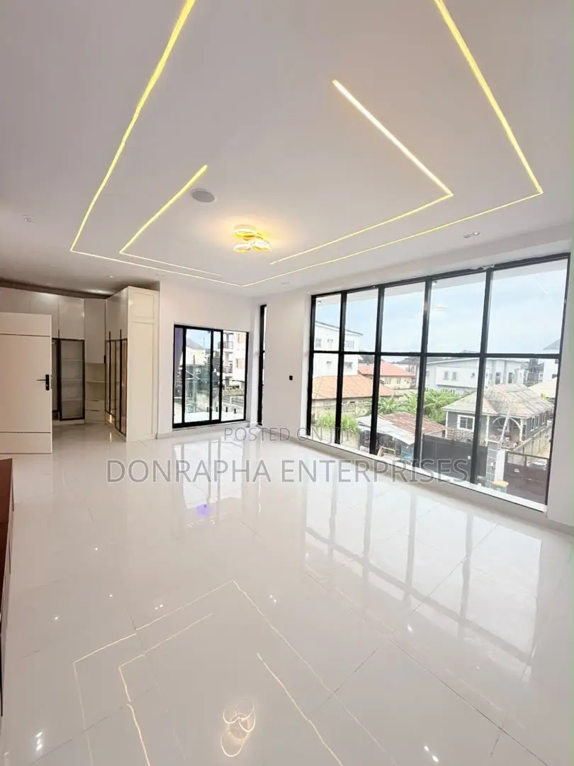 4bdrm Duplex in Ajah for sale in Ajah