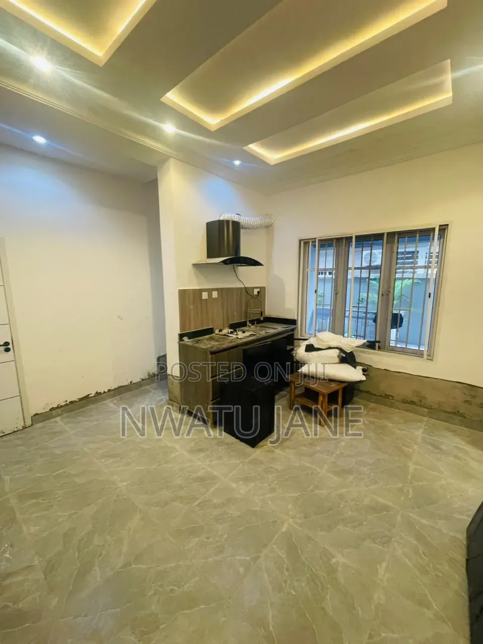 Mini Flat in Admiralty Way, Lekki Phase 1 for rent in Lekki Phase 1