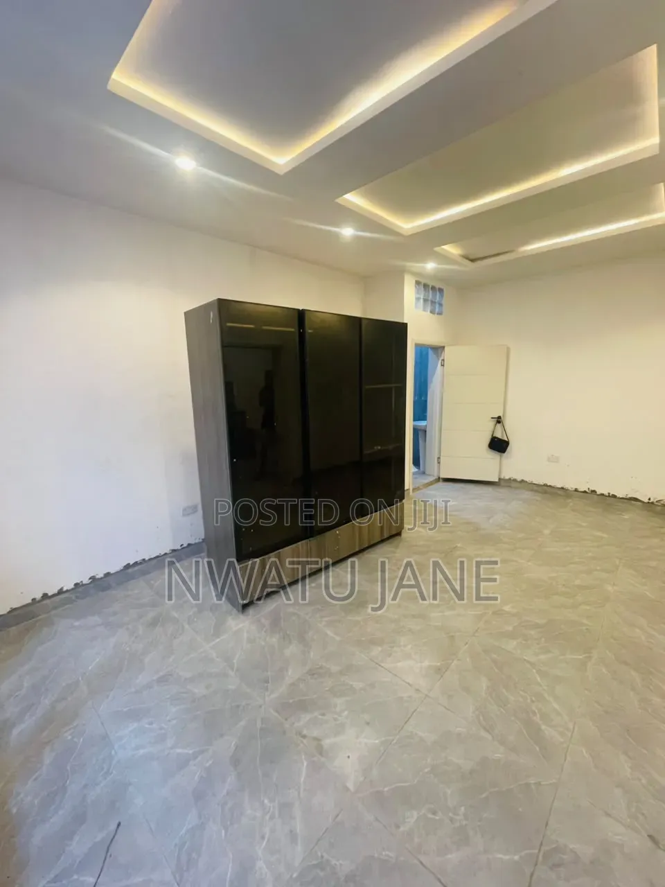 Mini Flat in Admiralty Way, Lekki Phase 1 for rent in Lekki Phase 1