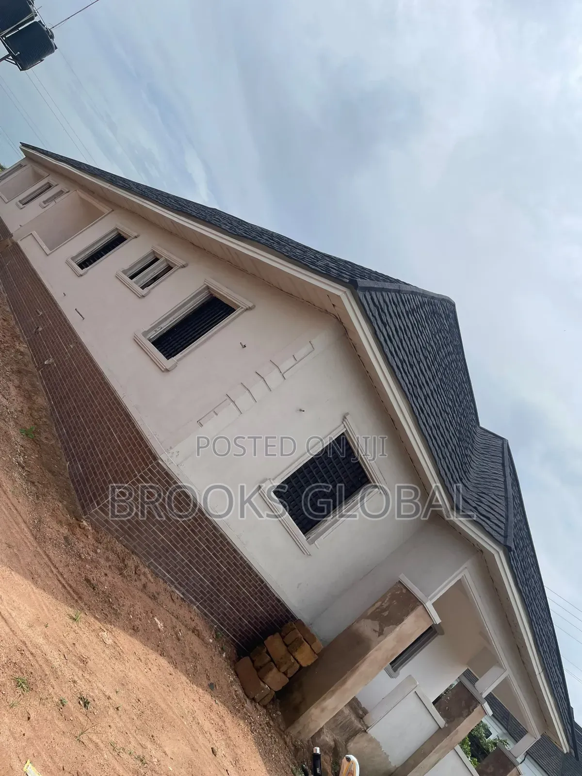 2bdrm Bungalow in Benin City for sale in Benin City