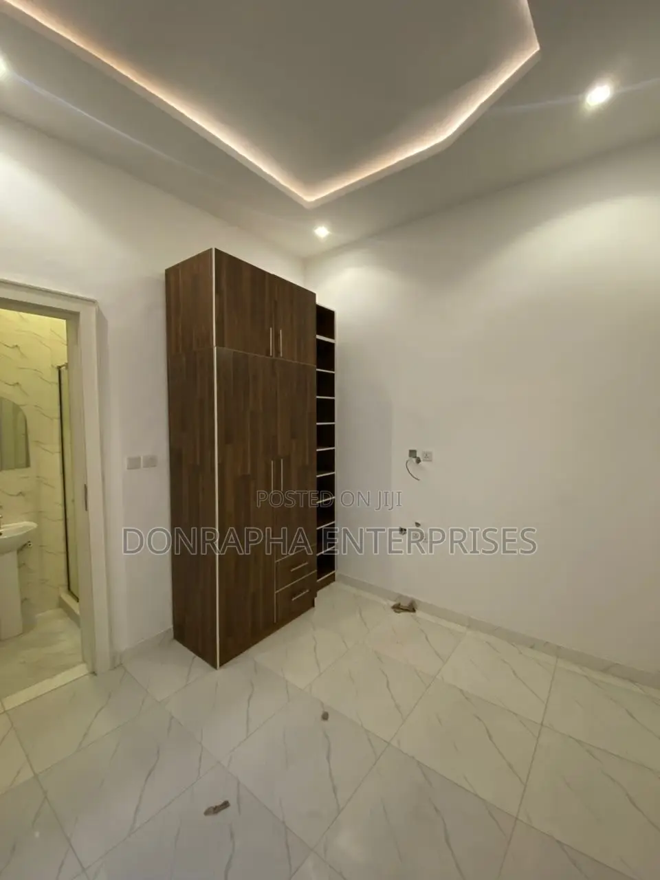 4bdrm Duplex in Sangotedo for sale in Sangotedo