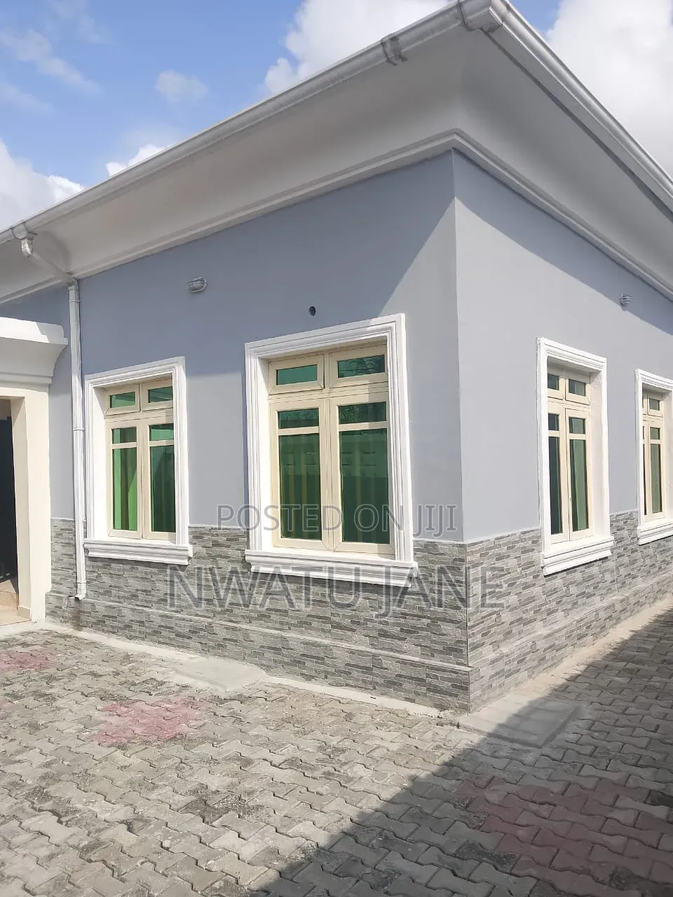 3bdrm Bungalow in Inside An Estate In for rent in Abraham Adesanya Estate