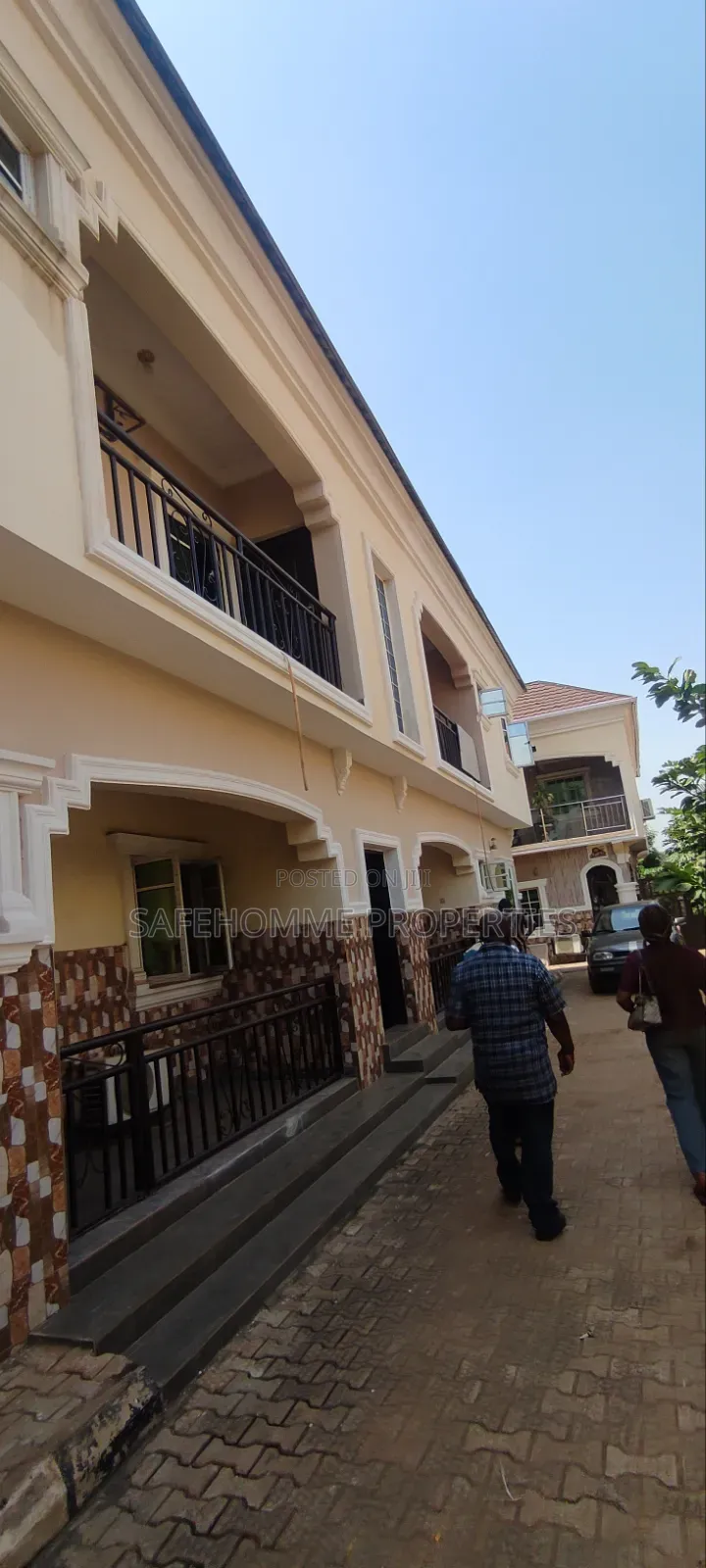1bdrm Block of Flats in Shadam Close, Karu-Nasarawa for rent in Karu-Nasarawa