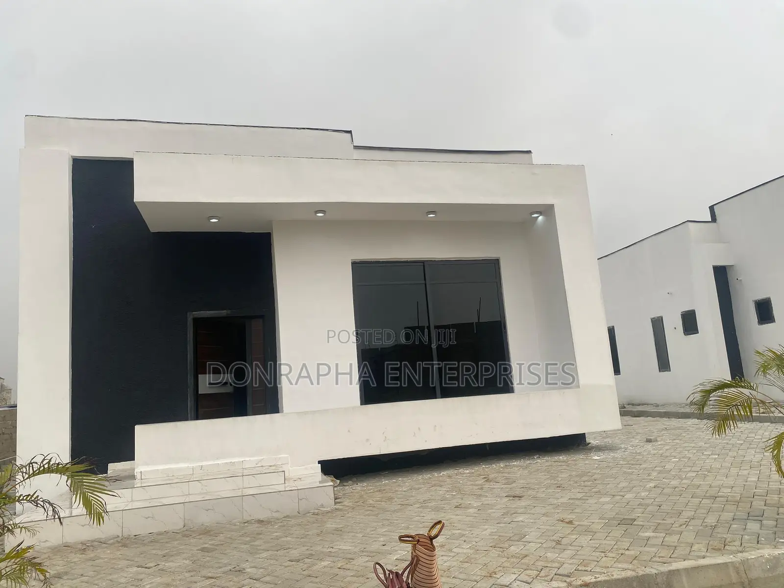 4bdrm Bungalow in Ayhomes, Igando-Oloja for sale in Igando-Oloja