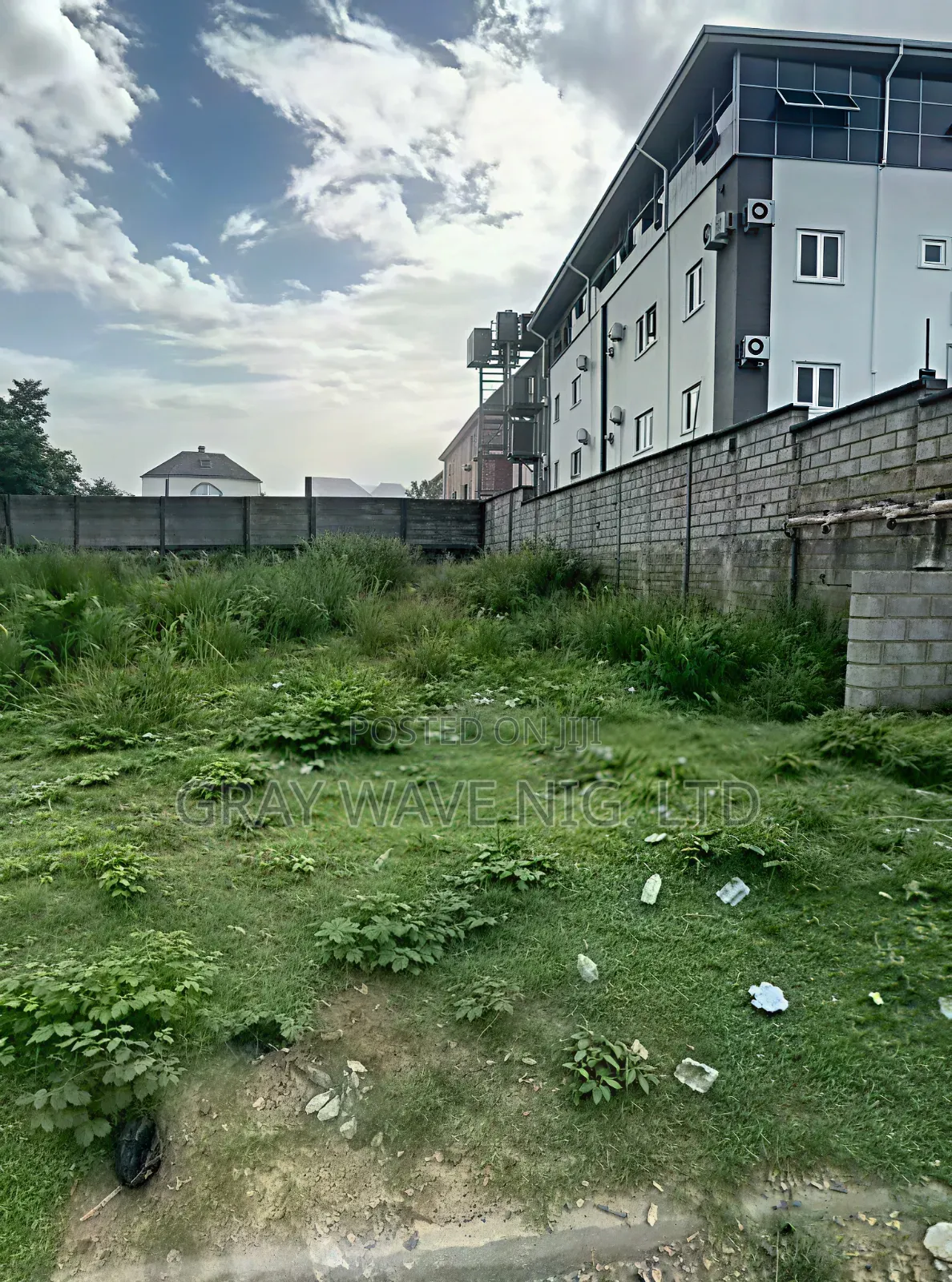 800sqm Prime Residential Land in Jahi