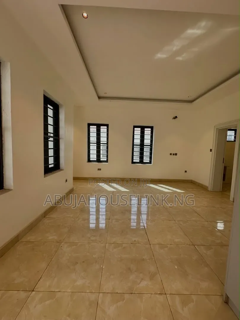 4bdrm Townhouse/Terrace in Utako Abuja for sale in Utako