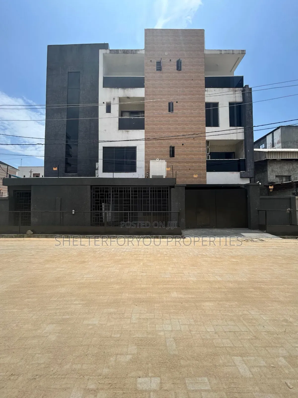 Furnished 2bdrm Maisonette in Lekki Phase 1 for rent in Lekki Phase 1