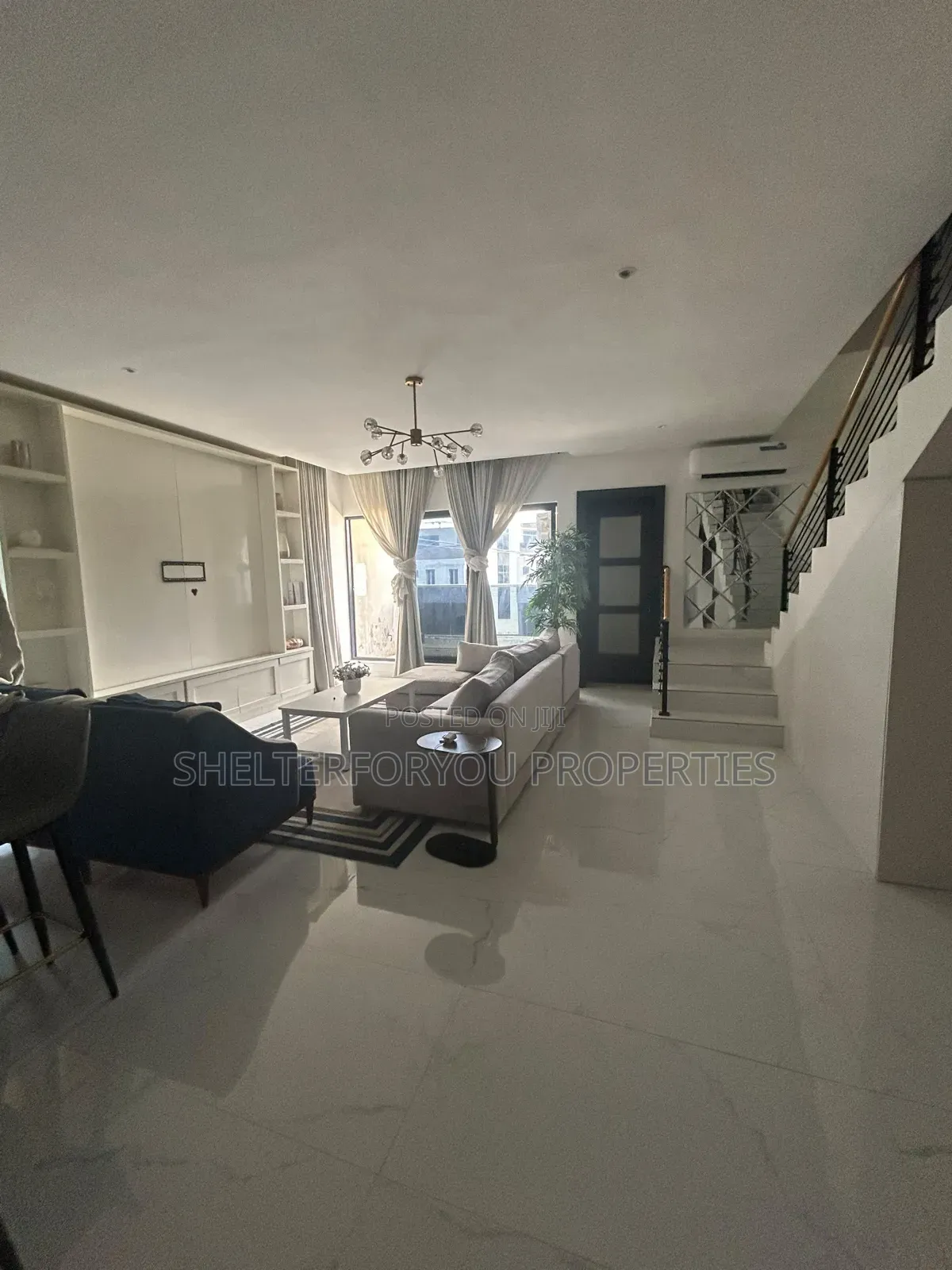 Furnished 2bdrm Maisonette in Lekki Phase 1 for rent in Lekki Phase 1