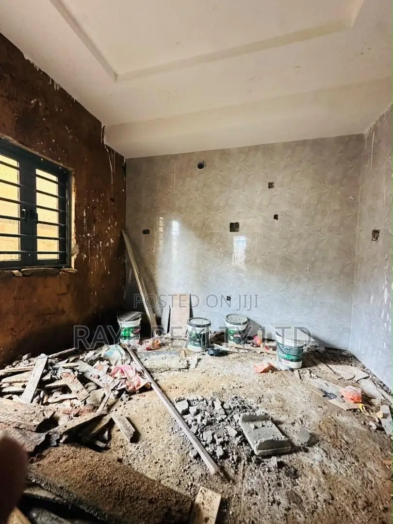 4bdrm Duplex in Magodo for sale in Magodo