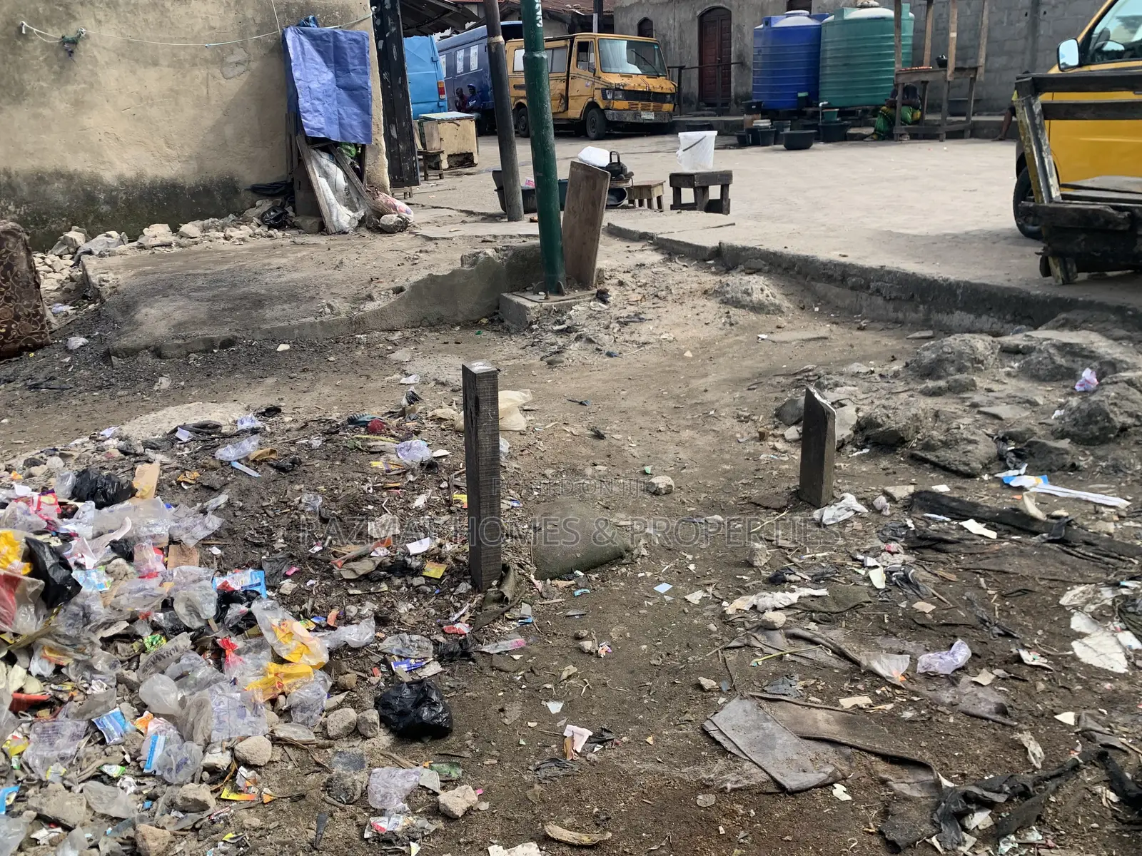 A Demolished Quarter Plot of Land Measuring 150sqm in Iganmu