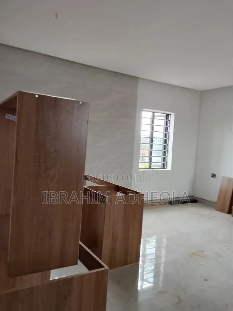 2bdrm Apartment in Egbeda for sale in Egbeda
