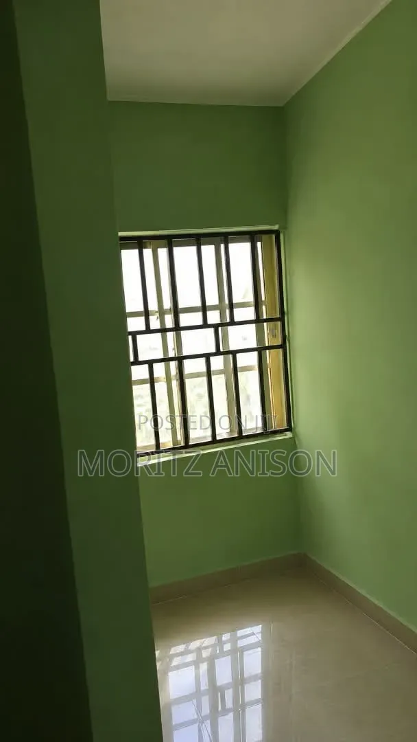4bdrm Bungalow in Trans-Ekulu,Phase 6, Enugu for rent in Enugu