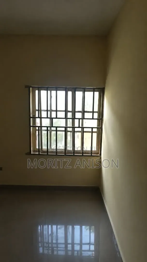 4bdrm Bungalow in Trans-Ekulu,Phase 6, Enugu for rent in Enugu