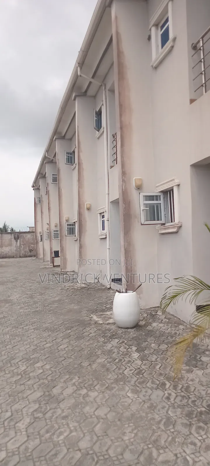 2bdrm Townhouse / Terrace in Off Mobil Road Ilaje for rent in Ilaje / Lekki