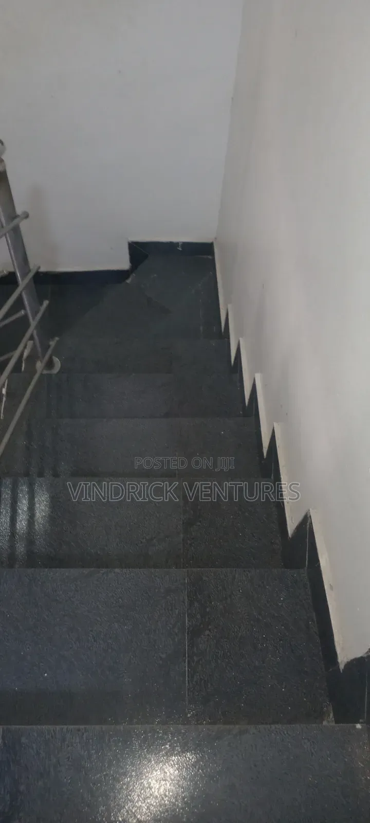 2bdrm Townhouse / Terrace in Off Mobil Road Ilaje for rent in Ilaje / Lekki