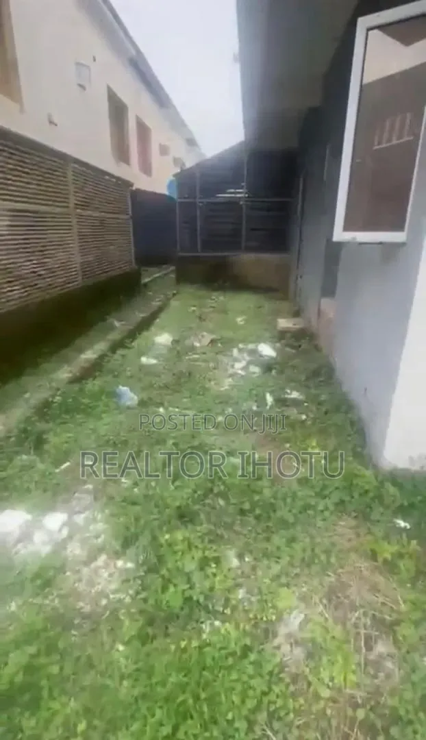 4bdrm Duplex in Paradise Estate for sale in Life Camp