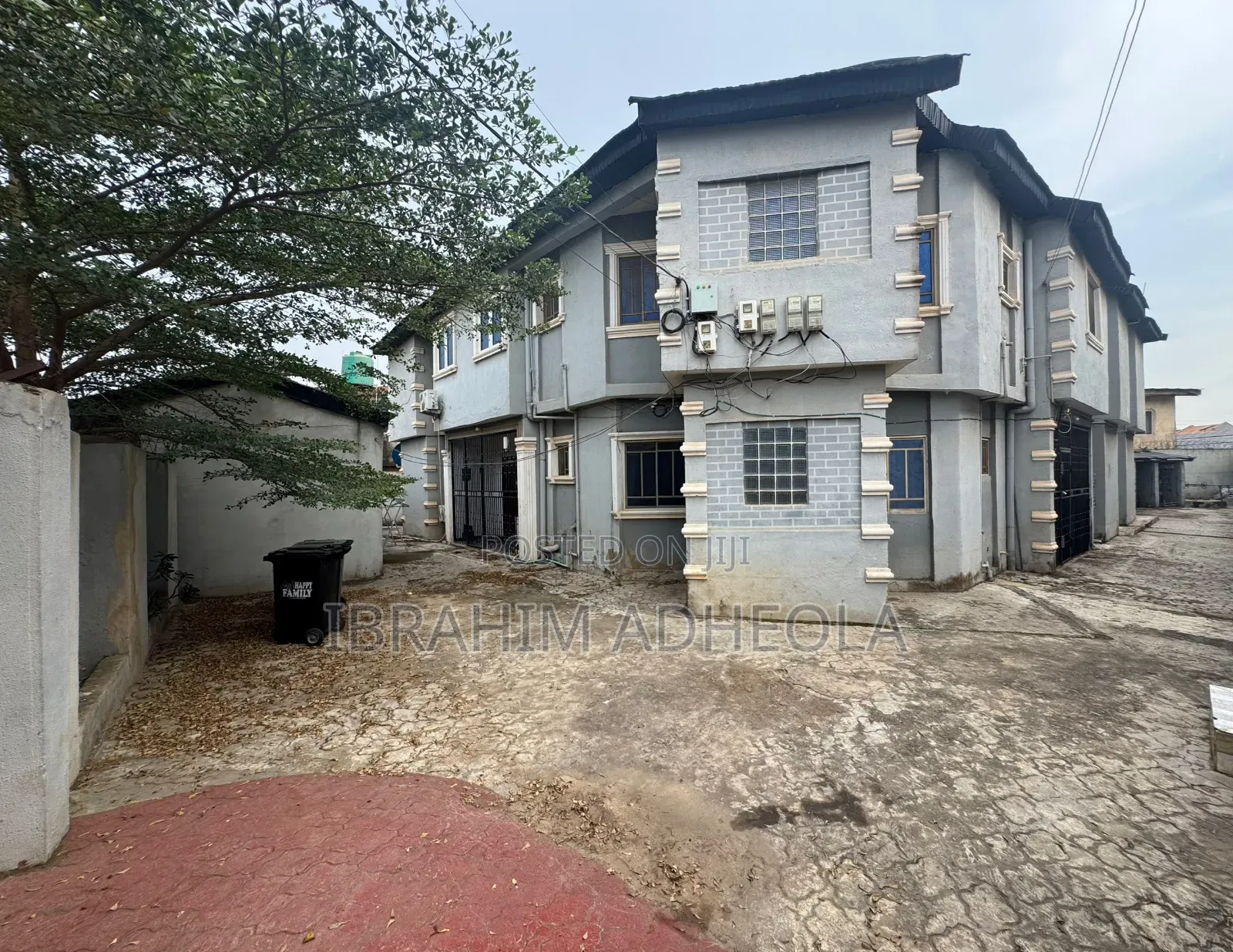 3bdrm Block of Flats in Ojodu Berger for sale in Berger