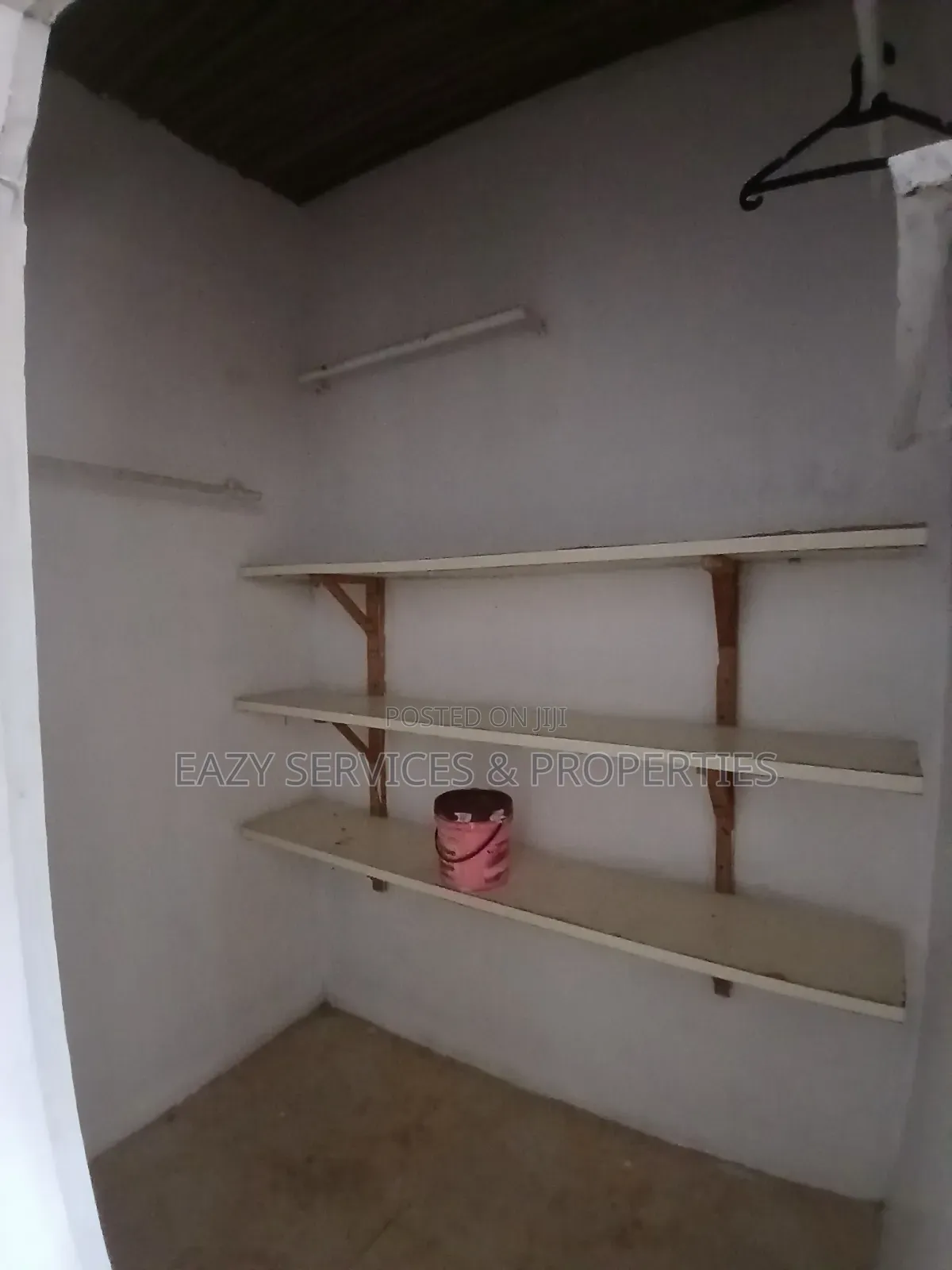 Studio Apartment in Gated And Secured, Ado / Ajah for rent in Ado / Ajah
