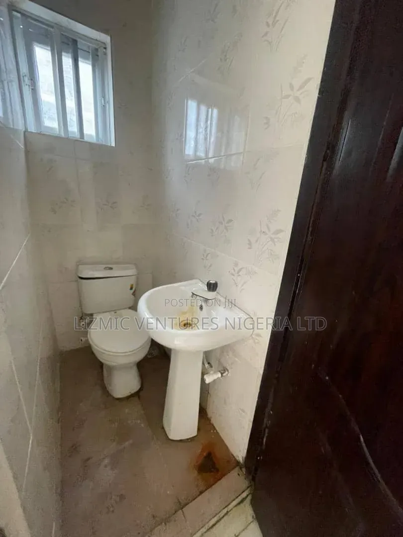 Furnished 2bdrm Duplex in Olorunfemi, Igando / Ikotun/Igando for sale in Igando / Ikotun/Igando