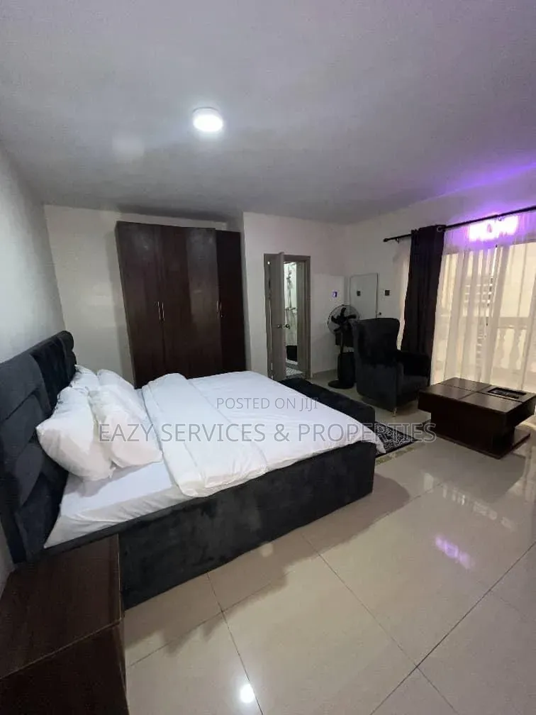 Furnished 4bdrm Apartment for rent in Victoria Island Extension