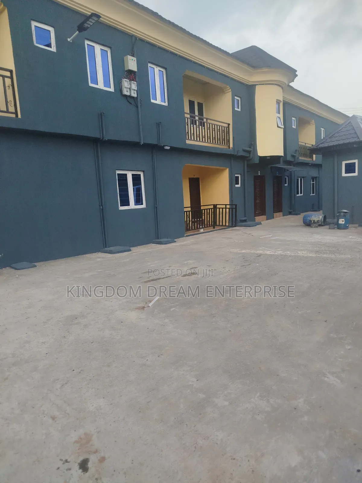 Mini Flat in Beckley Estate for rent in Abule Egba