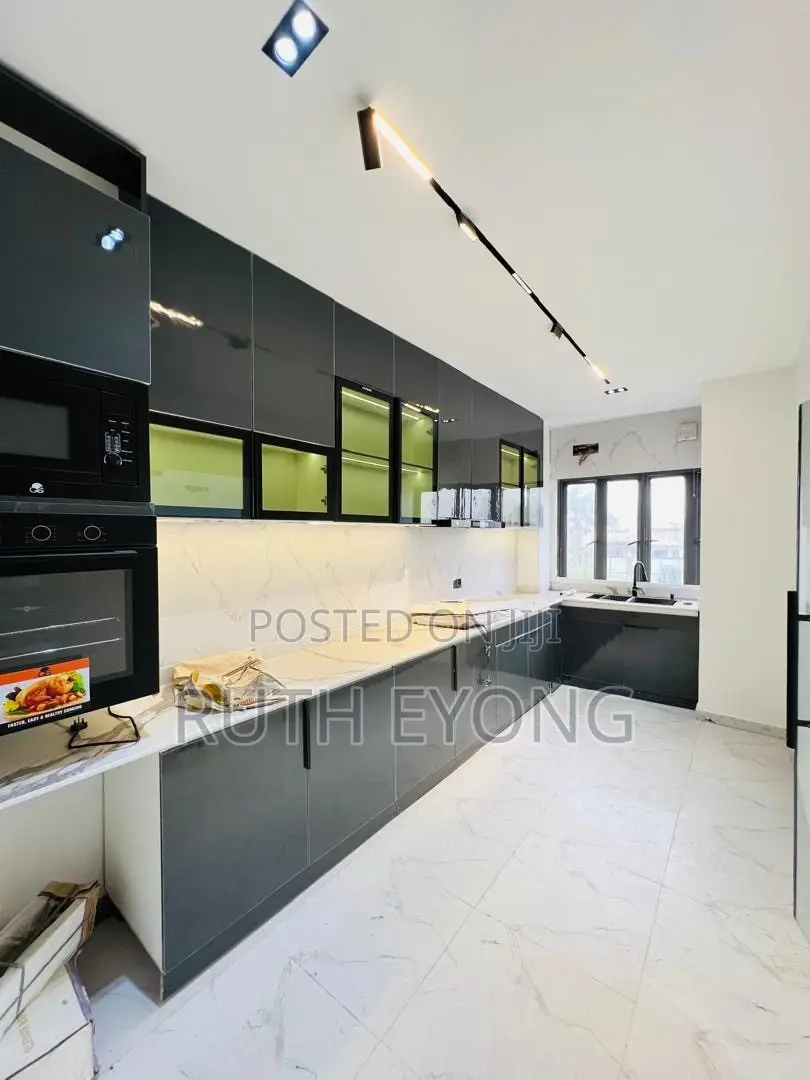 2bdrm Apartment in Banana Island for sale in Banana Island