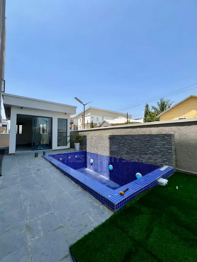 2bdrm Apartment in Ikate for sale in Ikate