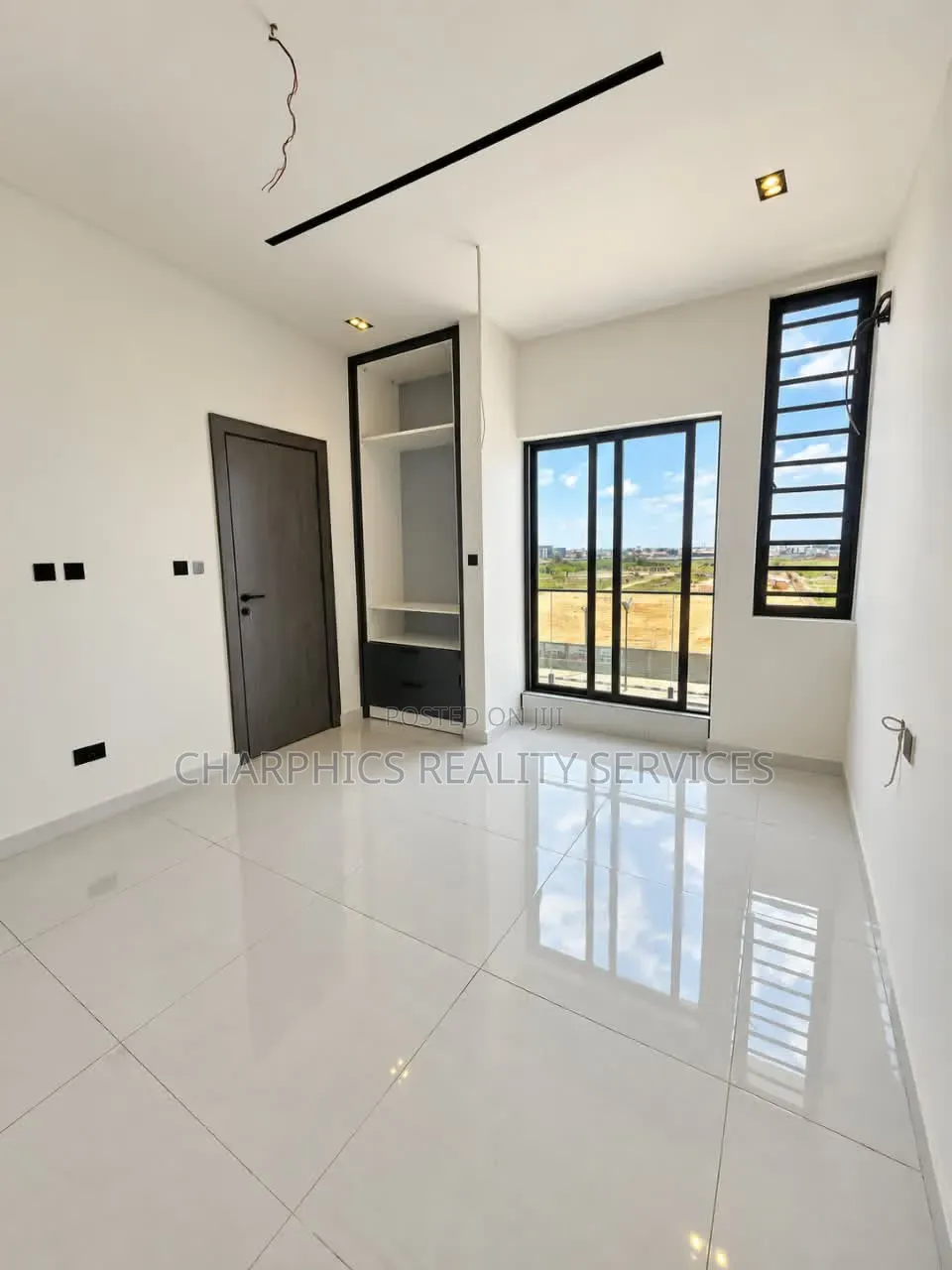 2bdrm Apartment in Ikate for sale in Ikate