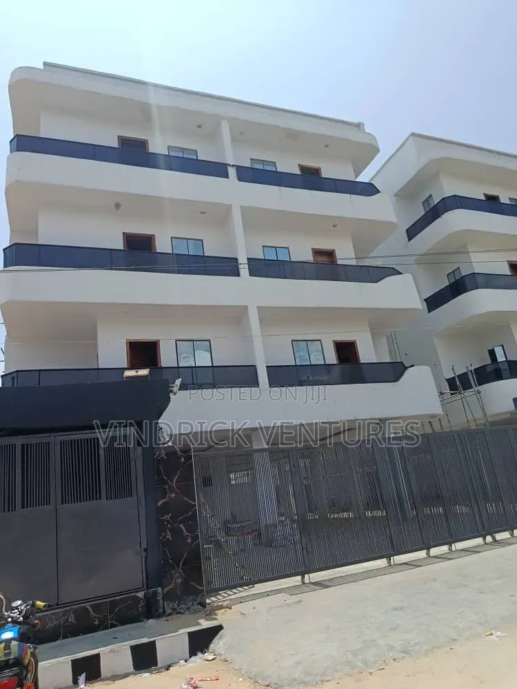 2bdrm Apartment in Lekki, Ologolo for rent in Ologolo