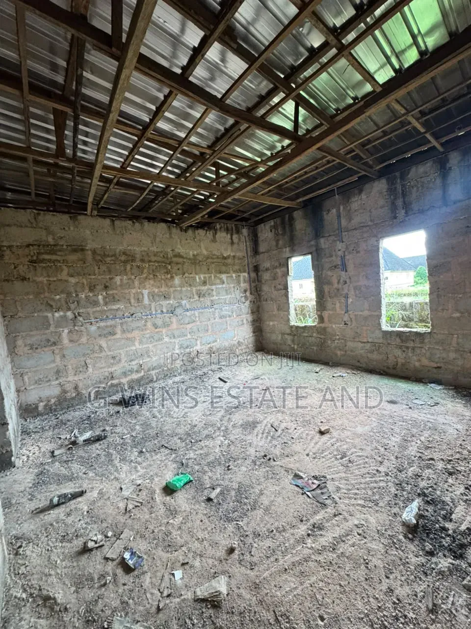 3bdrm Block of Flats in Okhuoromi Off, Benin City for sale in Benin City