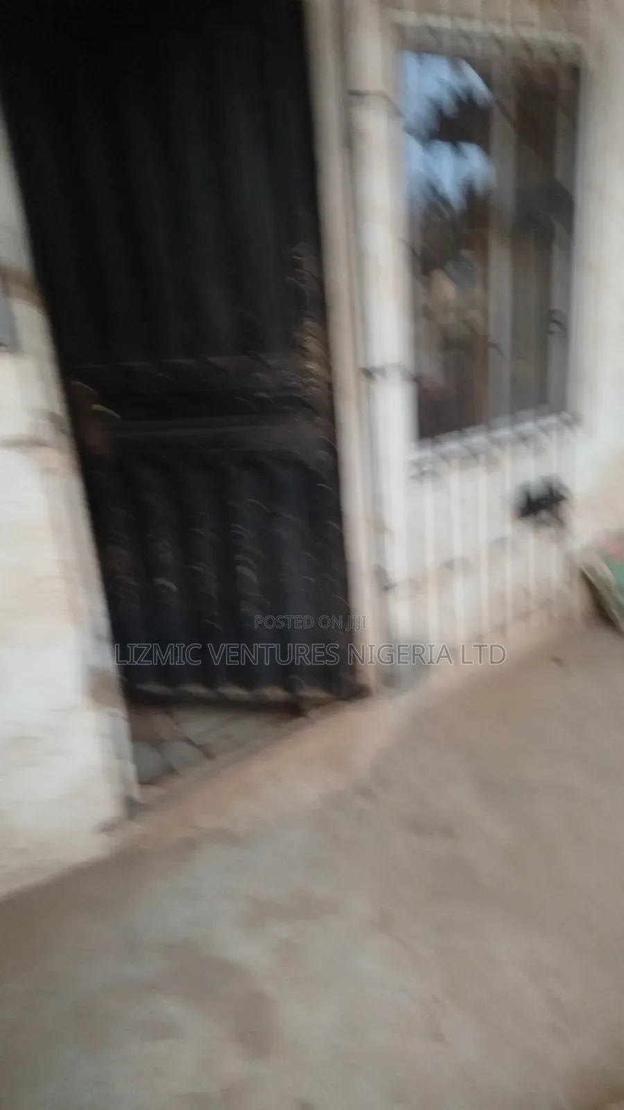 3bdrm Block of Flats in Hotel, Igando / Ikotun/Igando for sale in Igando / Ikotun/Igando