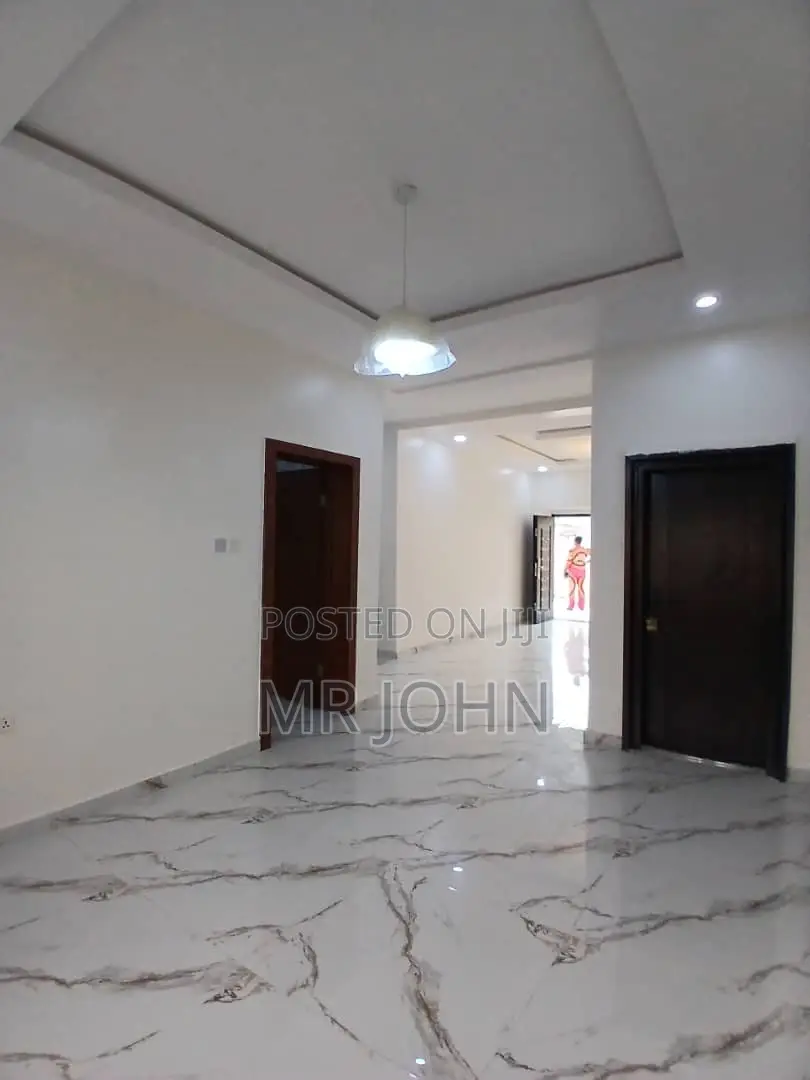 3bdrm Duplex in Lekki Peninsula for rent in Peninsula Estate