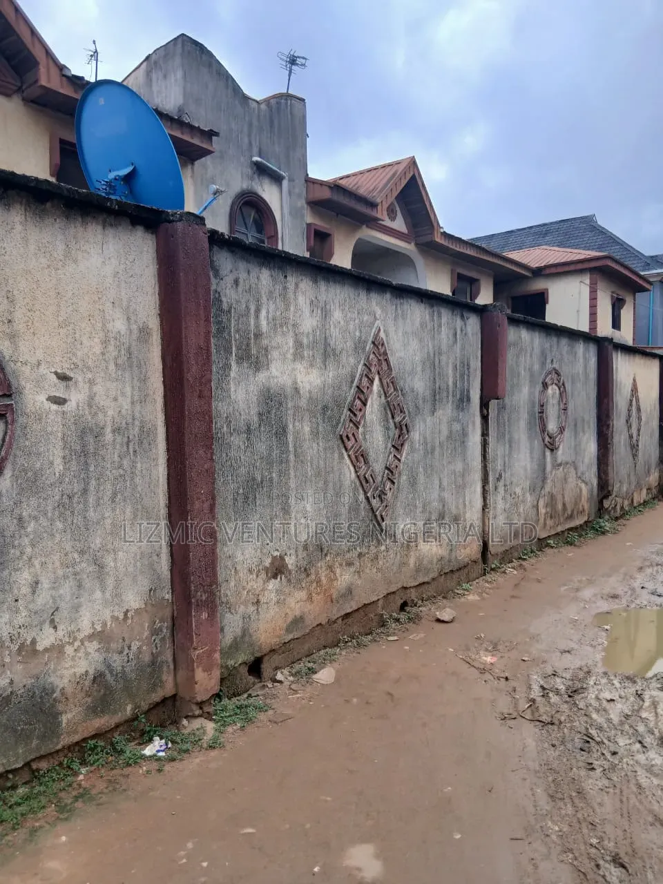 3bdrm Block of Flats in New London, Ipaja / Ipaja for sale in Ipaja / Ipaja