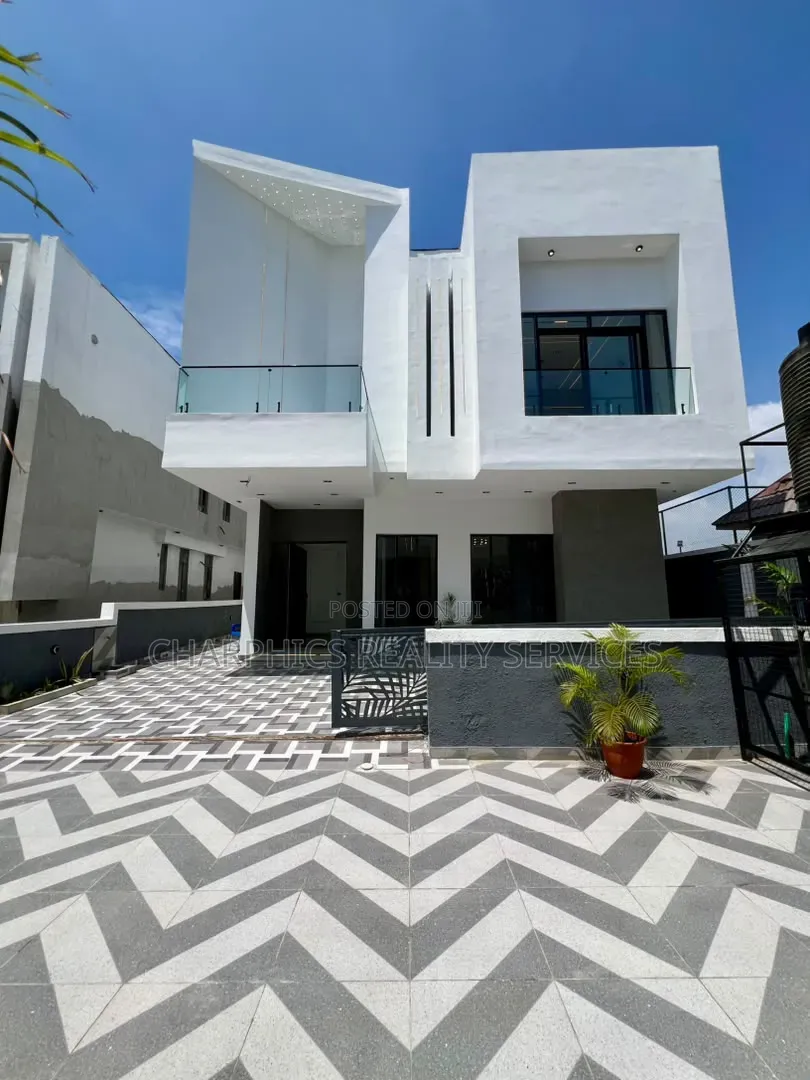 5bdrm Duplex in VGC / Ajah for sale in VGC / Ajah