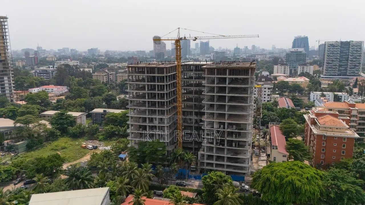 3bdrm Apartment in Santo Domingo, Old Ikoyi for sale in Old Ikoyi